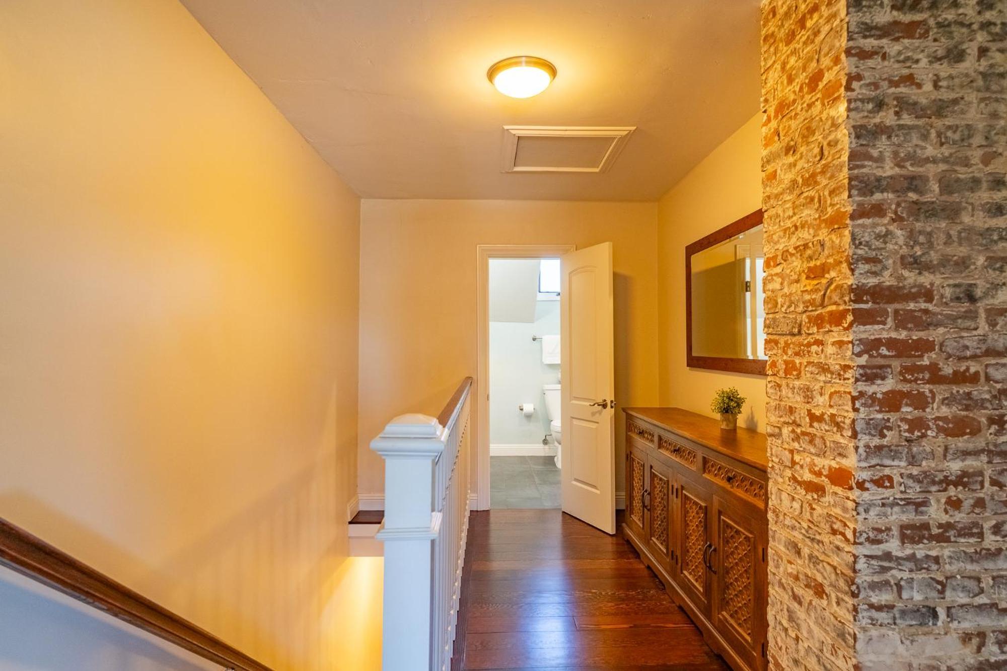 Guest house Fern House South Park Craftsman
